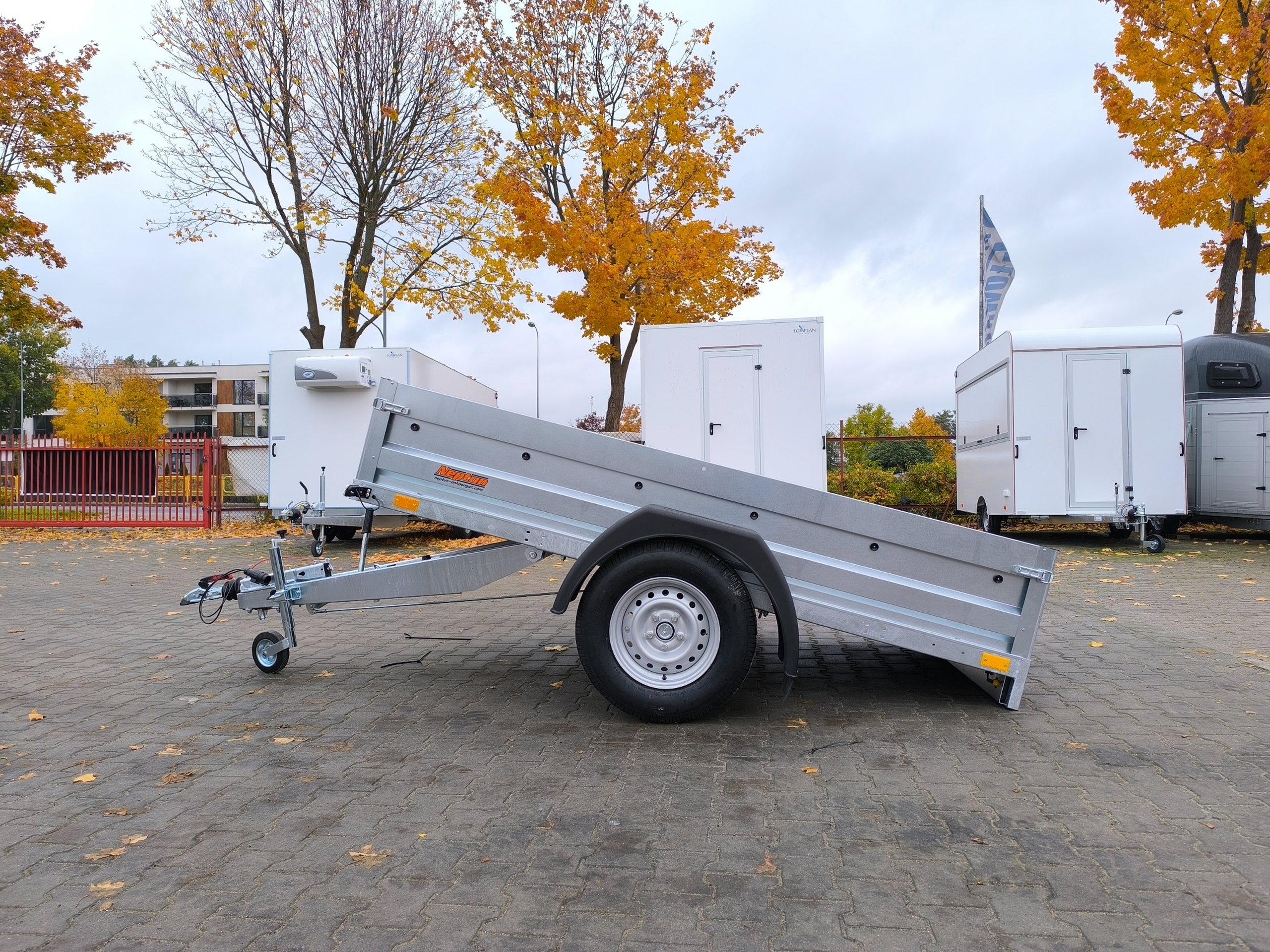 1761040371951_resized