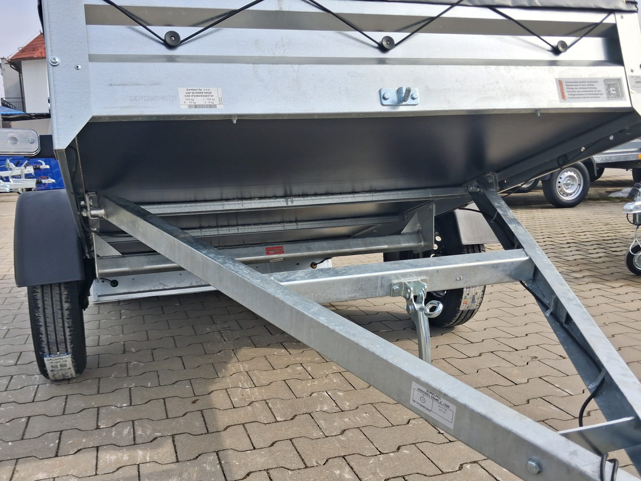 N7-236 ptw Neptun przyczepa jednoosiowa lekka ze stelażem i plandeką - obrazek 19