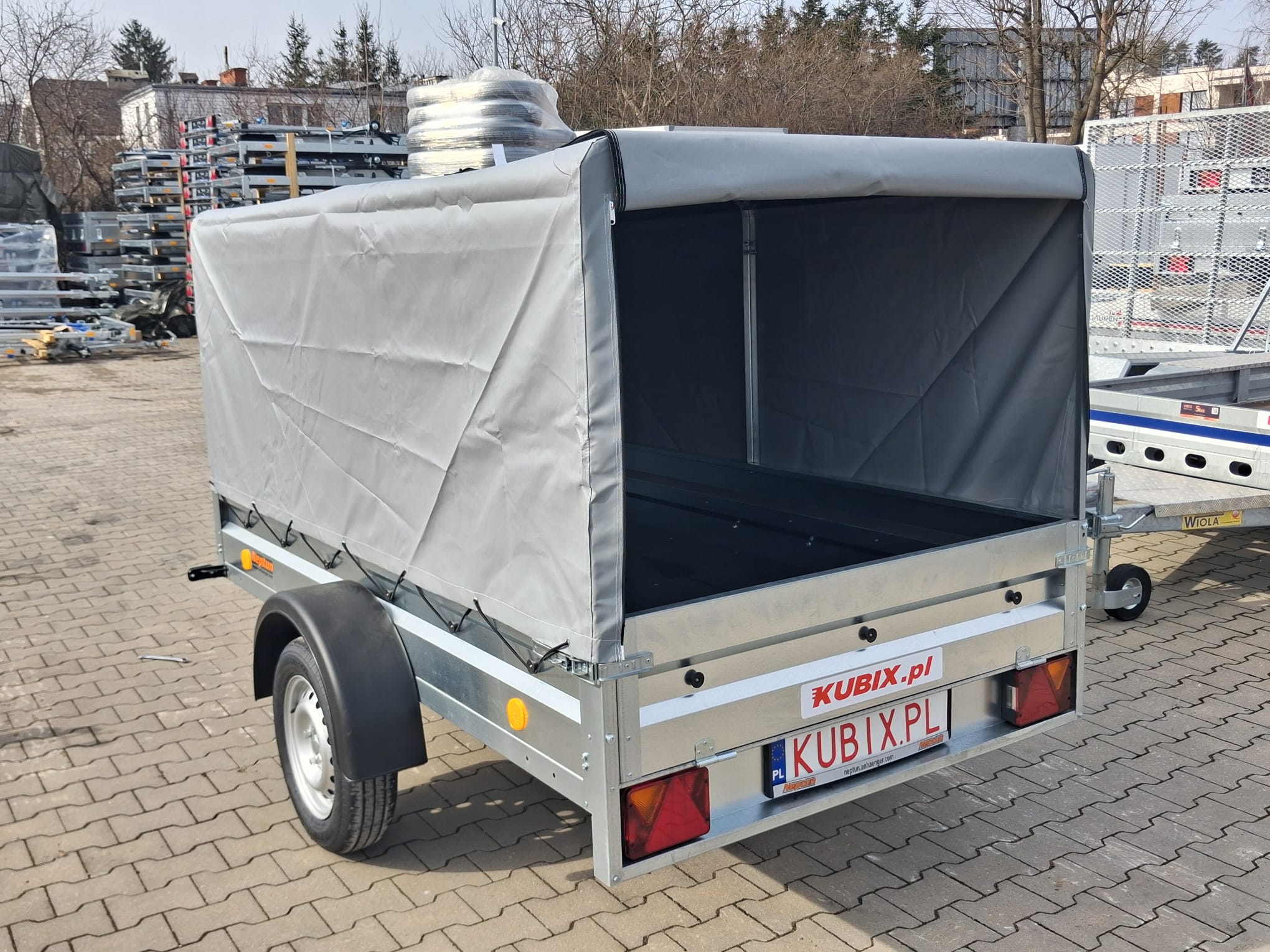 N7-236 ptw Neptun przyczepa jednoosiowa lekka ze stelażem i plandeką - obrazek 14