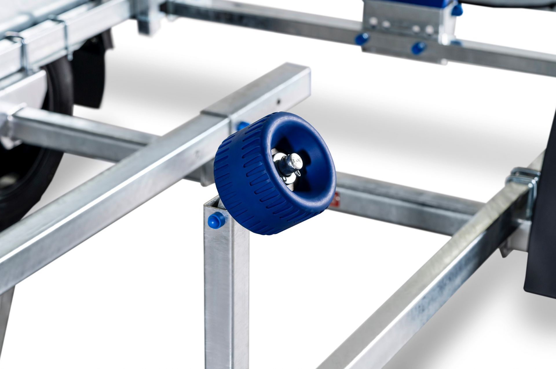 Przyczepa podłodziowa AQUA Faro do łodzi 5 m, transport łodzi, kajaków, skuterów wodnych - obrazek 4