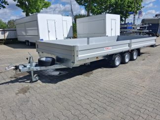 Przyczepa hamowana trzyosiowa Niewiadów BOSS Plus, DMC 3 500kg, koła pod platformą